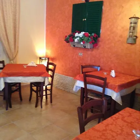 Il Casale Del Nonno 住宿加早餐酒店 滨海弗兰卡维拉