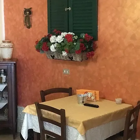 Il Casale Del Nonno 住宿加早餐酒店