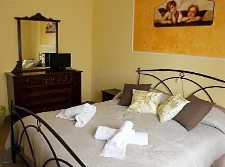 B&B Il Casale Del Nonno 3*