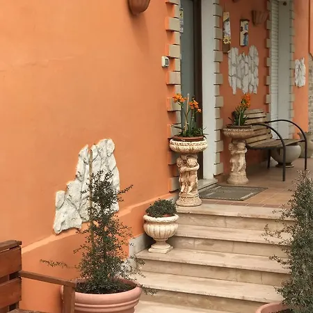 Il Casale Del Nonno Couette-café